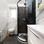 Pensjonat App Kokotić 4*